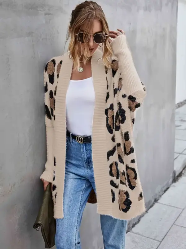 Women's knitted cardigan, leopard print long sleeve - Image 3
