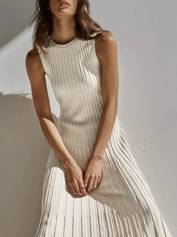 Camille Knit Pleat Maxi Dress - Image 3