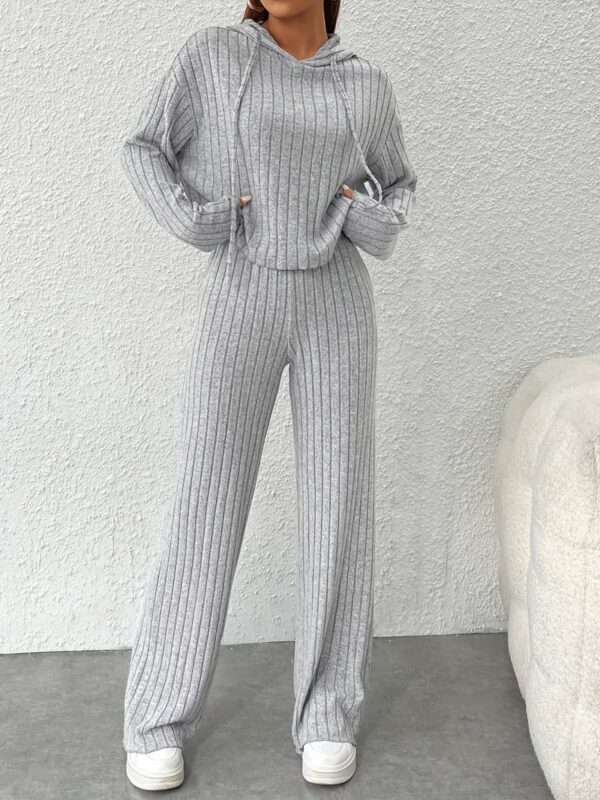comfortable pullover suit - Image 2