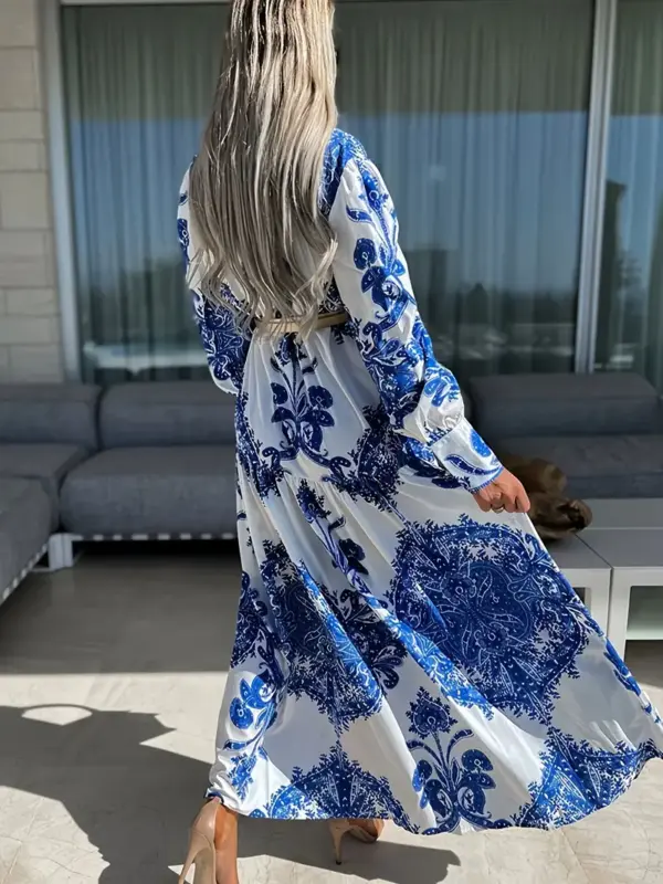 Boho style blue printed slit maxi skirt - Image 2
