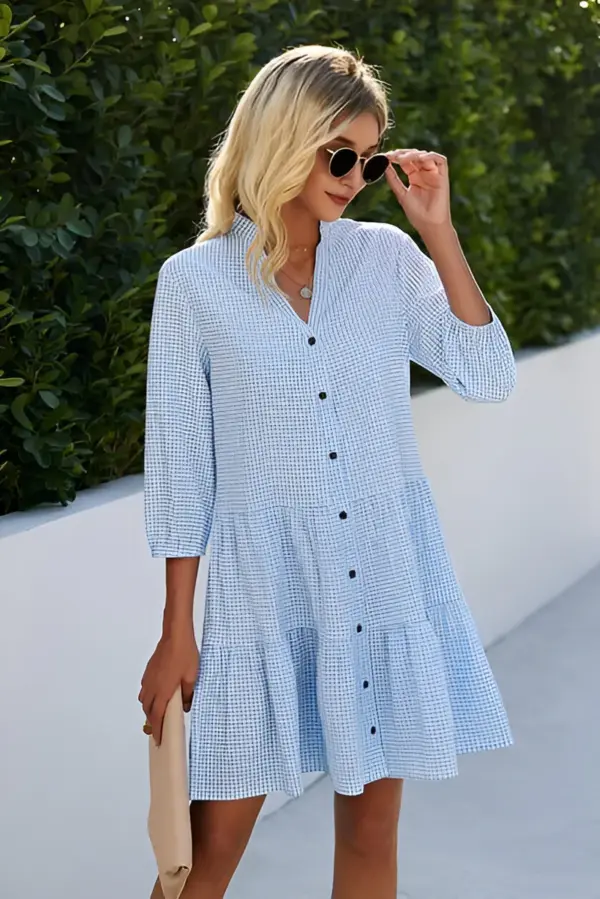 Women's V-neck notched plaid dress