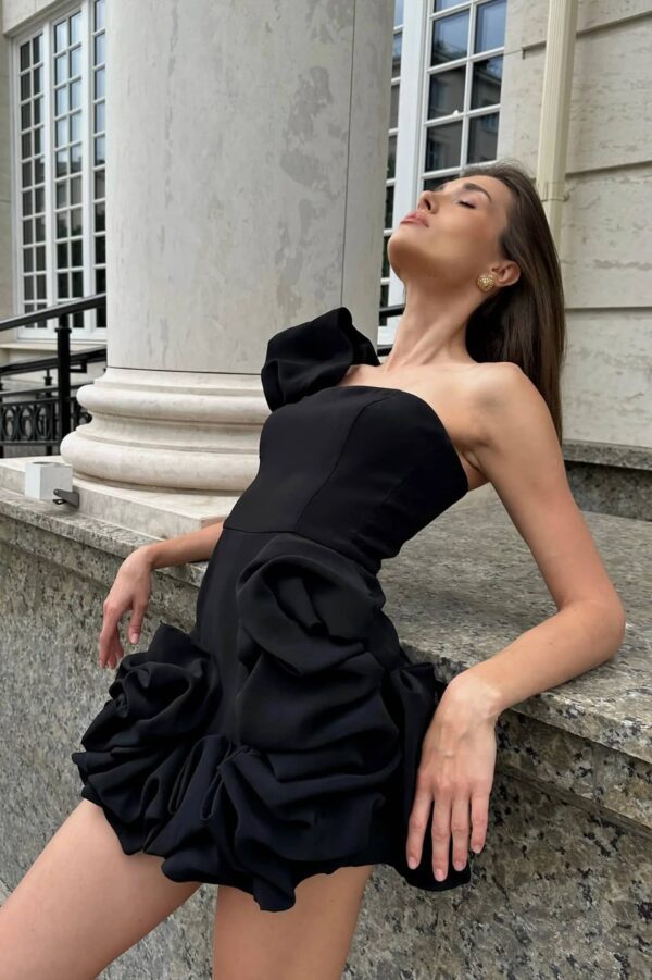 Ruffled flower bud waist dress one shoulder tube top hip skirt - Image 3